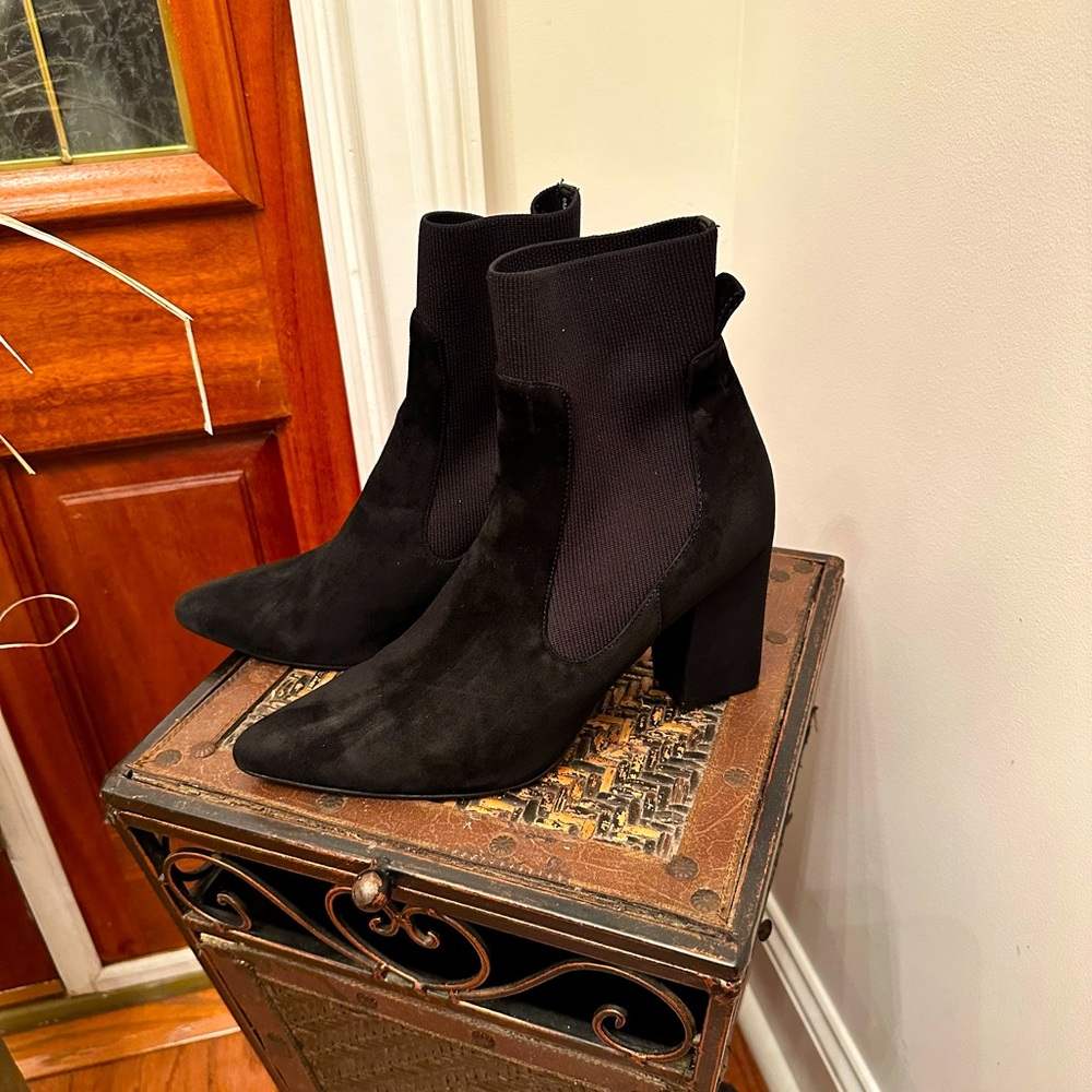 Cute booties! Priced to sell!!